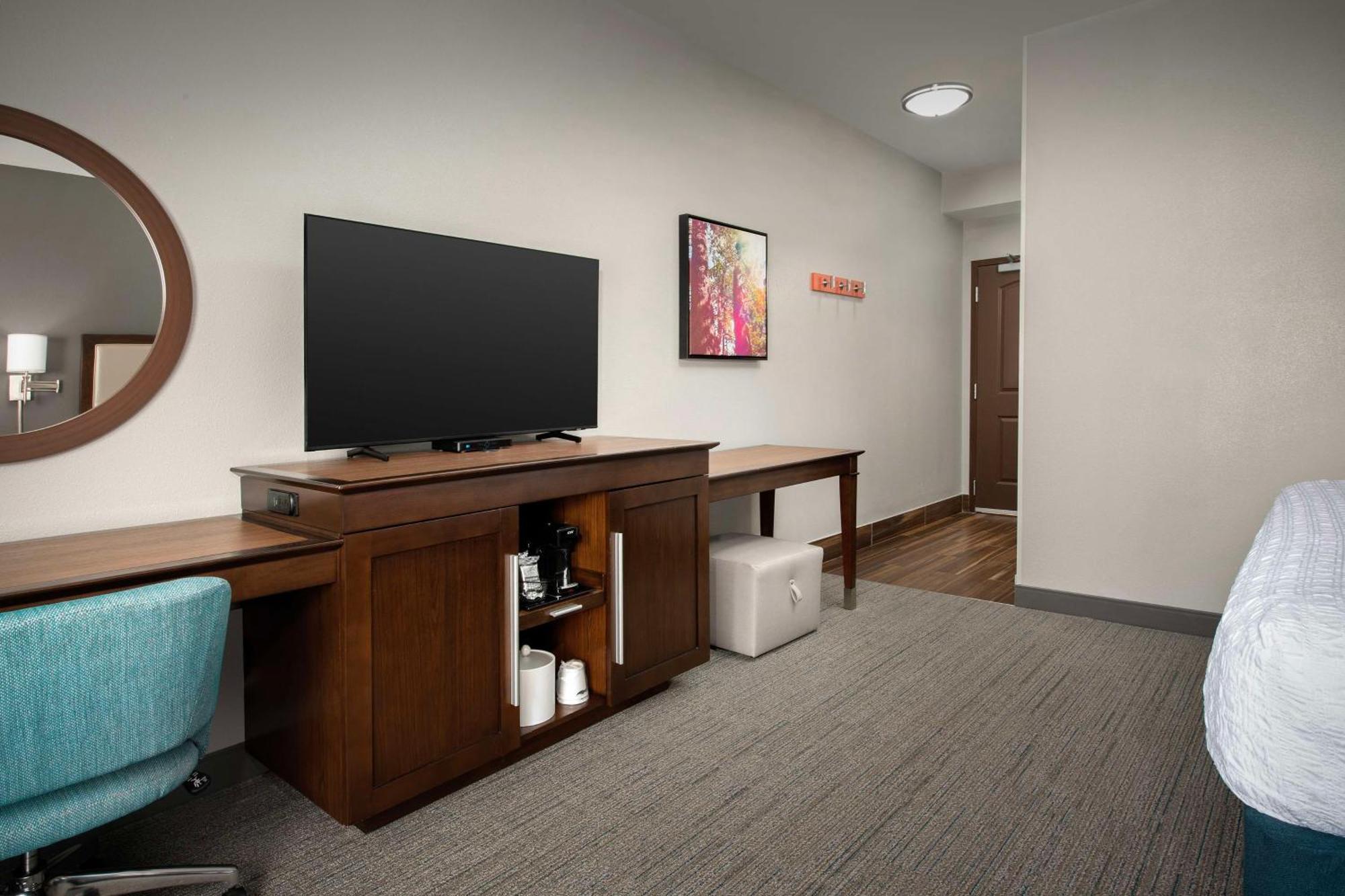 Hampton Inn & Suites Portland/Hillsboro-Evergreen Park Zewnętrze zdjęcie