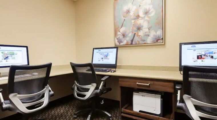 Hampton Inn & Suites Portland/Hillsboro-Evergreen Park Zewnętrze zdjęcie